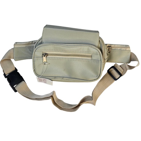 Unbranded Handbags - FANNY PACK Belt Bag Very Light Green